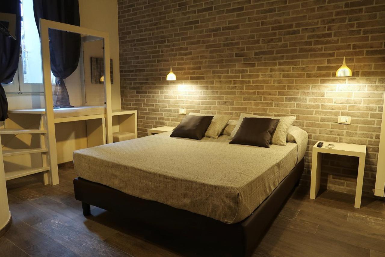 볼로냐 Maglo Station B&B 외부 사진